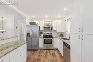 5475 Villa Cir, Colorado Springs, CO 80918 - Photo 7