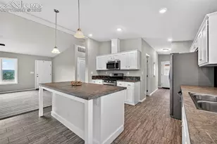 111 Estes Cir, Florissant, CO 80816 - Photo 13