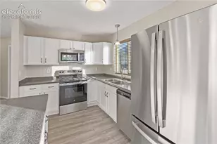 851 Barn Owl Dr, Fountain, CO 80817 - Photo 17