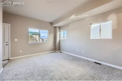 4270 Little Rock View, Colorado Springs, CO 80911 - Photo 7