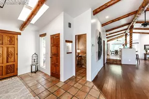 455 Roxbury Cir, Colorado Springs, CO 80906 - Photo 5