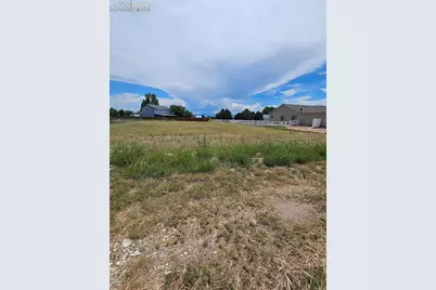242 W Calle De Camelia, Pueblo, CO 81007 - Photo 1