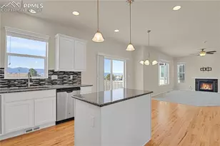 10672 Echo Canyon Dr, Colorado Springs, CO 80908 - Photo 7