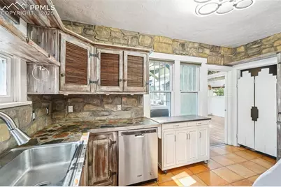 6 Alsace Way, Colorado Springs, CO 80906 - Photo 13