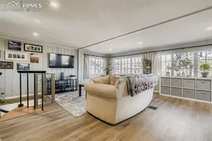 7 Delaware Road, Manitou Springs, CO 80829 - Photo 9