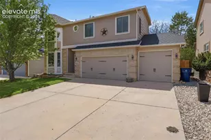 8424 Windy Hill Dr, Colorado Springs, CO 80920 - Photo 3