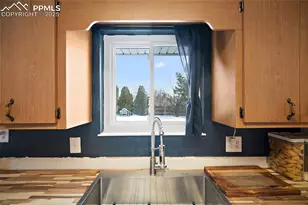 638 Dove Pl, Colorado Springs, CO 80906 - Photo 13