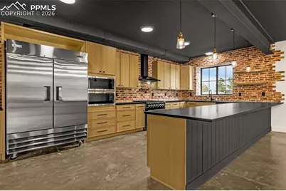 11910 Green Acres Lane, Colorado Springs, CO 80908 - Photo 5