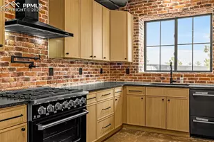 11910 Green Acres Ln, Colorado Springs, CO 80908 - Photo 7