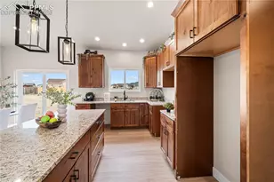 571 N Campbell Dr, Pueblo West, CO 81007 - Photo 7