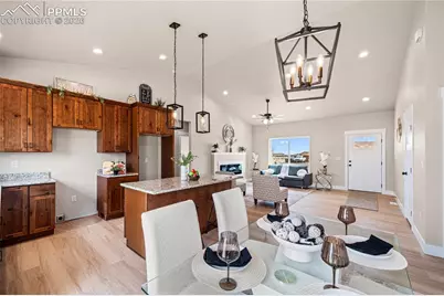 571 N Campbell Drive, Pueblo West, CO 81007 - Photo 9