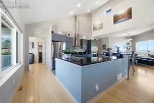 1529 Lynn Meadows Dr, Pueblo, CO 81005 - Photo 11