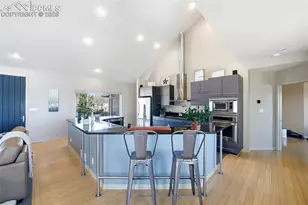 1529 Lynn Meadows Dr, Pueblo, CO 81005 - Photo 15