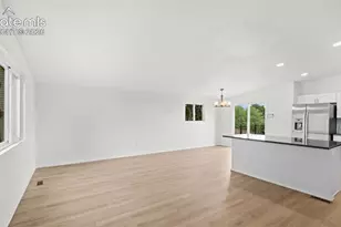 5625 Escapardo Way, Colorado Springs, CO 80917 - Photo 5