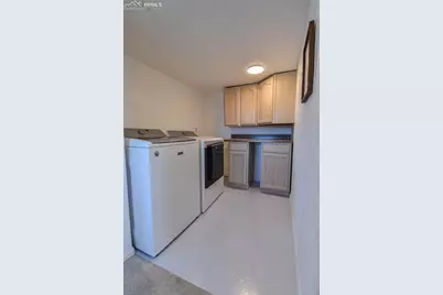 473 S Hook Court, Pueblo, CO 81007 - Photo 21