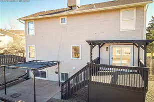 473 S Hook Ct, Pueblo, CO 81007 - Photo 7