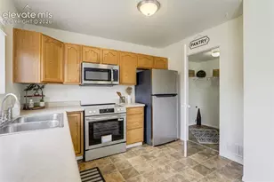 3743 Pronghorn Ln, Pueblo, CO 81005 - Photo 9