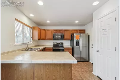 7704 Autumn Leaf Way, Colorado Springs, CO 80922 - Photo 7