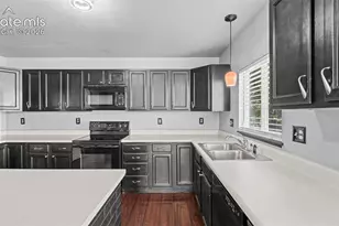 6960 Fountain Ridge Cir, Fountain, CO 80817 - Photo 9
