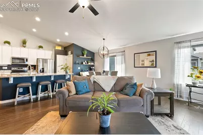 6484 Chaplin Drive, Colorado Springs, CO 80925 - Photo 7