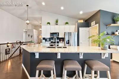 6484 Chaplin Drive, Colorado Springs, CO 80925 - Photo 13