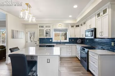 5531 Wells Fargo Drive, Colorado Springs, CO 80918 - Photo 13