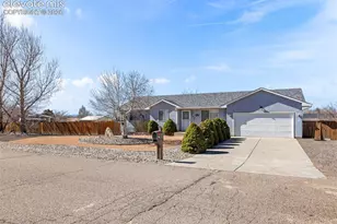 735 S Sterling Dr, Pueblo, CO 81007 - Photo 31