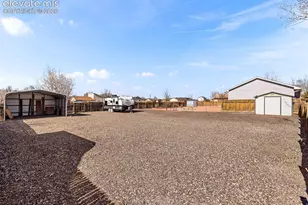 735 S Sterling Dr, Pueblo, CO 81007 - Photo 29