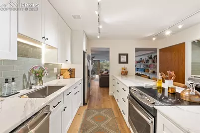 89 W Boulder Street, Colorado Springs, CO 80903 - Photo 3