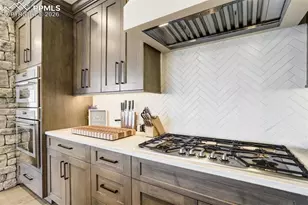 1230 Kelso Pl, Colorado Springs, CO 80921 - Photo 9