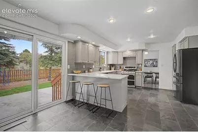 250 Silver Spring Drive, Colorado Springs, CO 80919 - Photo 11