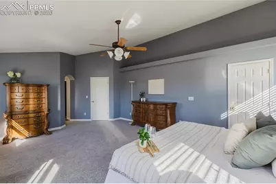 6828 Granite Peak Drive, Colorado Springs, CO 80923 - Photo 17