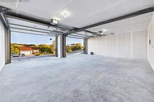 893 S Greenway Ave, Pueblo, CO 81007 - Photo 41