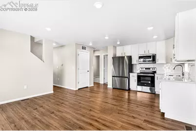 6087 Notch Top Way, Colorado Springs, CO 80927 - Photo 19