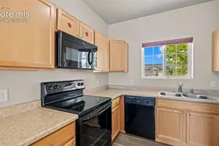 1133 E Ivanhoe Dr, Pueblo, CO 81007 - Photo 13