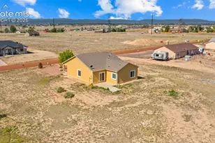 1133 E Ivanhoe Dr, Pueblo, CO 81007 - Photo 37
