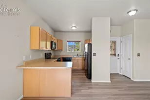 1133 E Ivanhoe Dr, Pueblo, CO 81007 - Photo 7