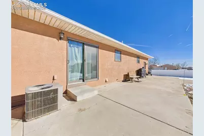 1152 E Ranch Drive, Pueblo West, CO 81007 - Photo 31