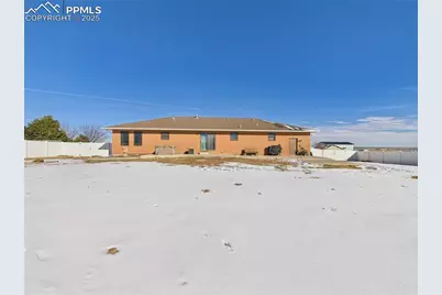 1152 E Ranch Drive, Pueblo West, CO 81007 - Photo 33
