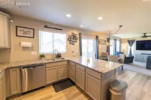 10552 Horton Dr, Colorado Springs, CO 80925 - Photo 11