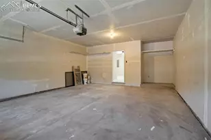 2215 Northglen Dr, Colorado Springs, CO 80909 - Photo 45