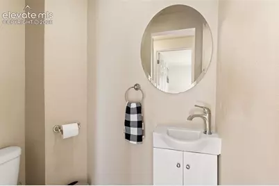 526 Loomis Avenue, Colorado Springs, CO 80906 - Photo 11