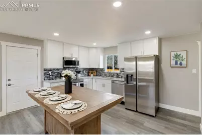 831 Sequoia Drive, Colorado Springs, CO 80910 - Photo 7