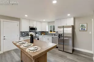 831 Sequoia Dr, Colorado Springs, CO 80910 - Photo 7