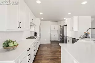 10062 Antelope Ravine Dr, Colorado Springs, CO 80908 - Photo 17