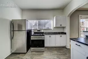 215 E Jefferson St, Colorado Springs, CO 80907 - Photo 11