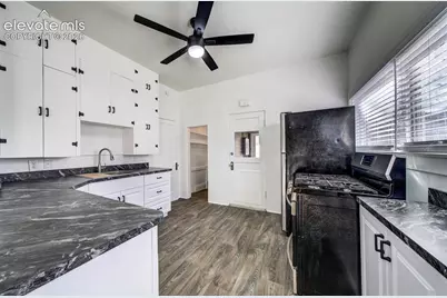 215 E Jefferson Street, Colorado Springs, CO 80907 - Photo 9