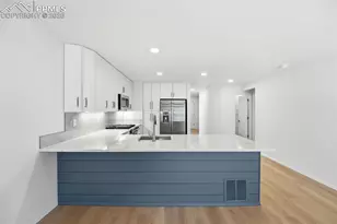 3710 Camels Ridge Ln, Colorado Springs, CO 80904 - Photo 13