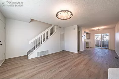 3064 Starlight Circle, Colorado Springs, CO 80916 - Photo 5