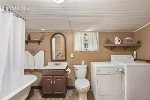 215 Washington Ave, Manitou Springs, CO 80829 - Photo 19